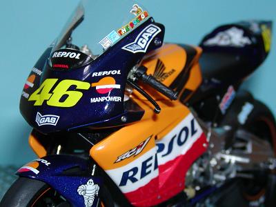 View Rossi 46 Honda Pictures